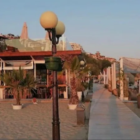 Complex Monastery 1 -marina Dinevi -saint Appartamento Sveti Vlas