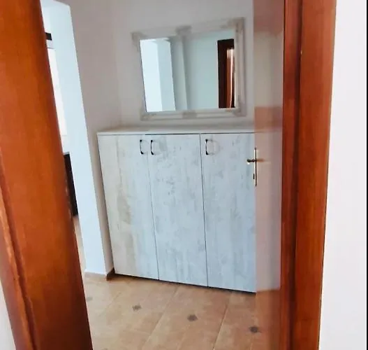 Apartman Complex Monastery 1 -marina Dinevi -saint