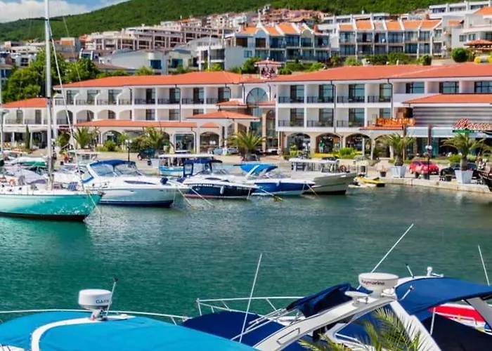 Complex Monastery 1 -marina Dinevi -saint Apartman